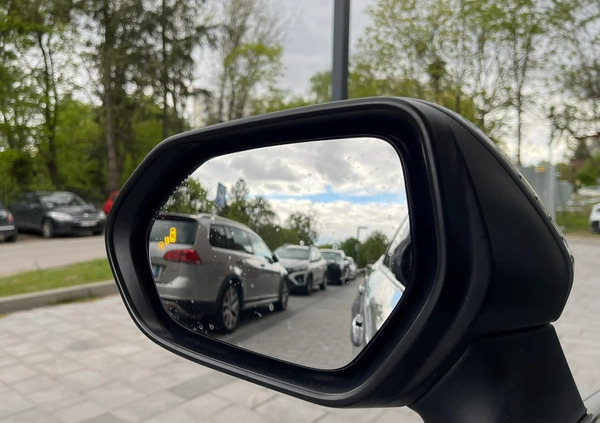 Toyota Corolla cena 99999 przebieg: 76500, rok produkcji 2021 z Wasilków małe 326